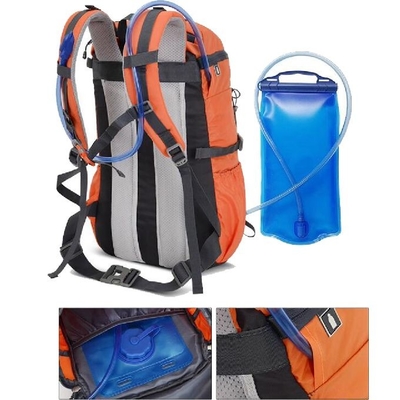 新しいキャンプ ファッション 防水 耐着 露天 徒歩 バックパック